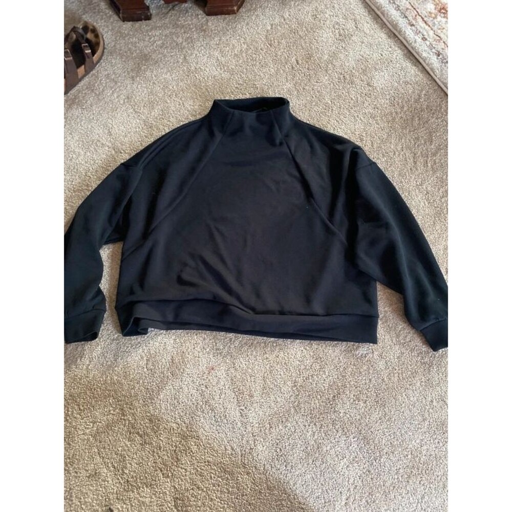 Crane L Black Mock Neck Cropped Sweatshirt Pullover Soft